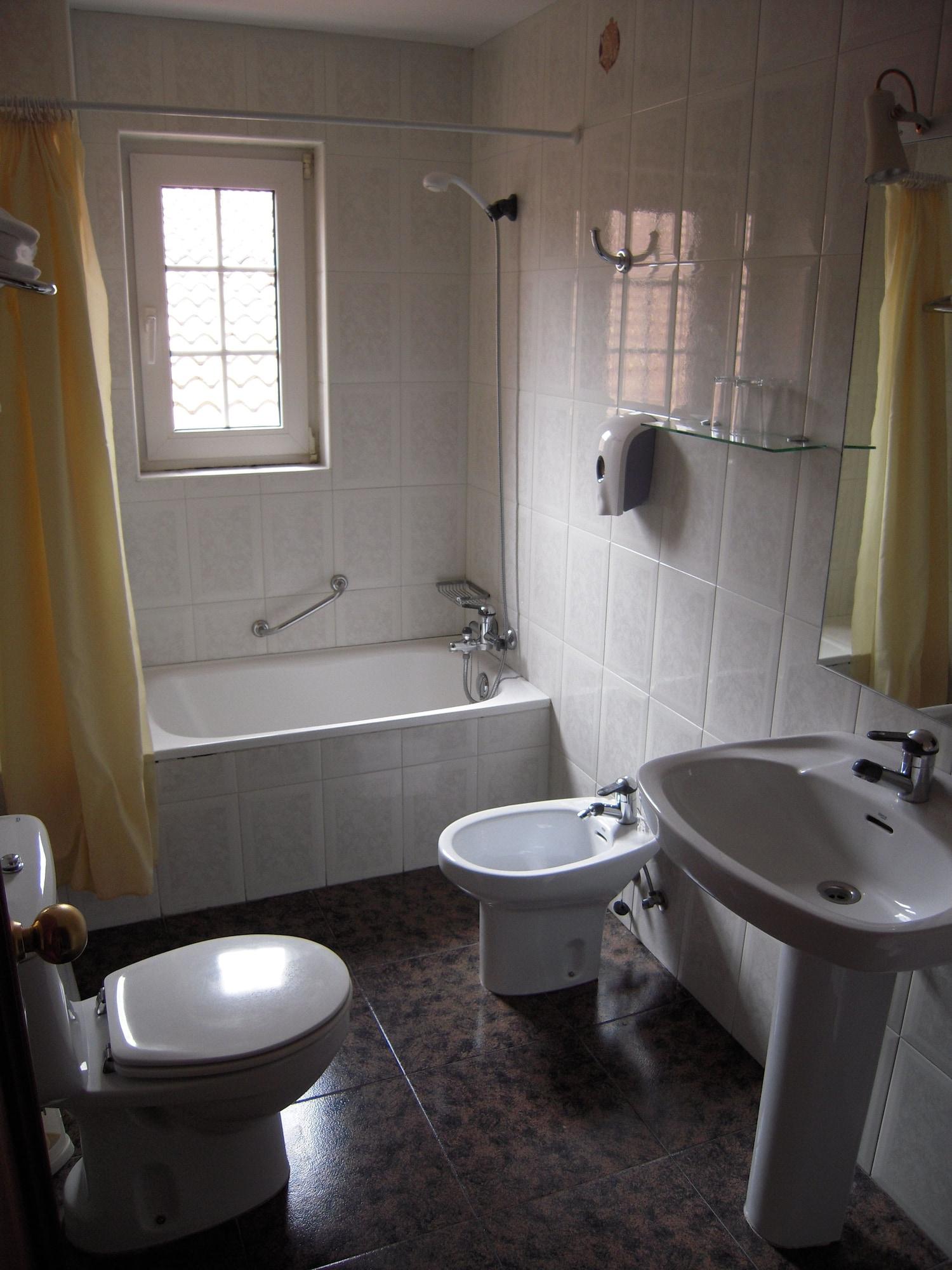 Hotel Mlc Benavente Zewnętrze zdjęcie